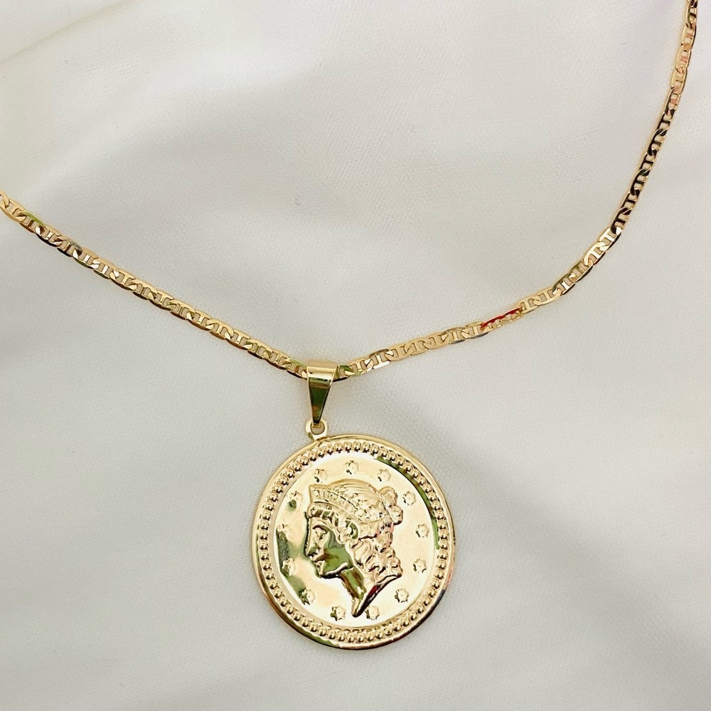 Quarter Medallion Necklace